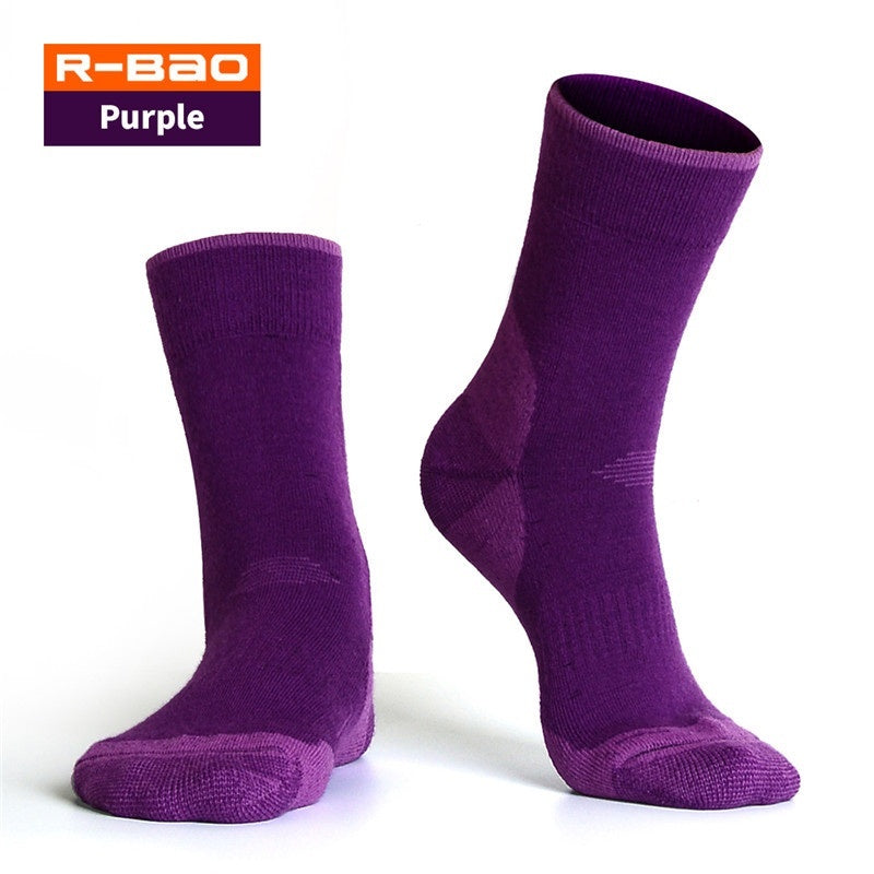 Purple socks on a white background with R-Bao branding.