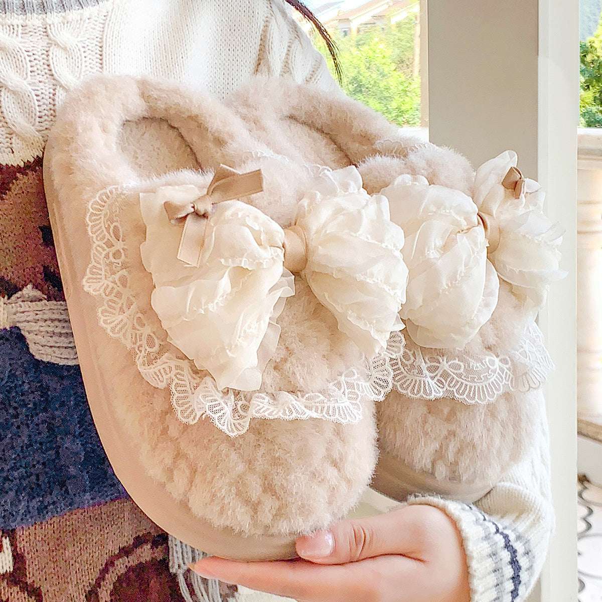 Girls' Warm Plush Slippers – Indoor & Outdoor Autumn Comfort Indoor Warm Girl Plush Slippers For Home | Ectron Online