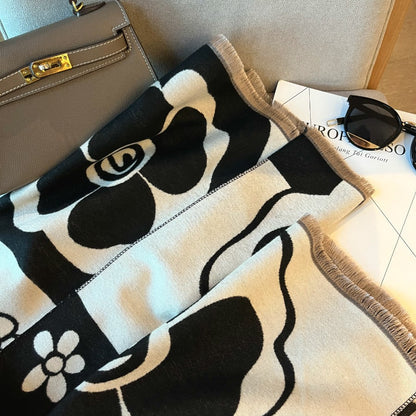 High-Grade Black & White Versatile Scarf | Warm Shawl for Summer A/C Air-conditioned Room Spring And Summer H | Ectron Online