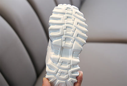 Single mesh breathable casual sneakers