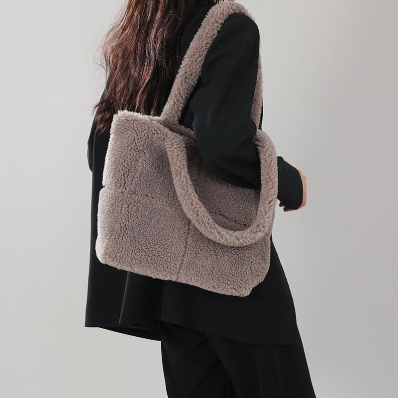 Luxury Plush Bag - Winter Fashion Cute Tote Handbag Women's Designer Luxury Plush Bag Winter | Ectron Online