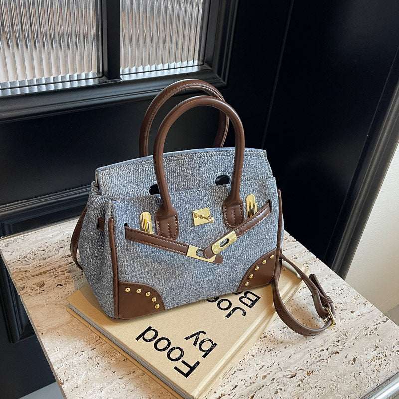 Trendy Retro Commuter Bag