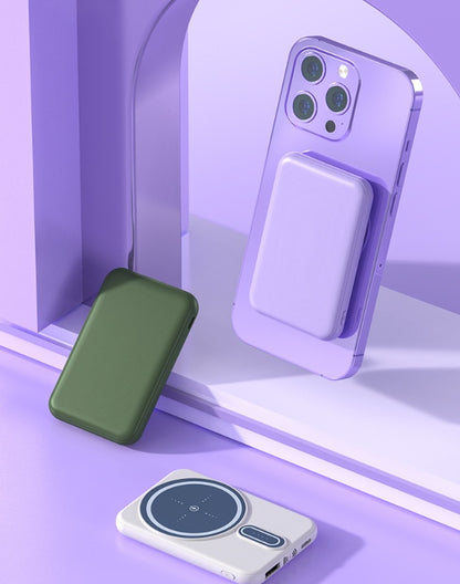 Magnetic Suction Wireless Charging Bank Mobile Power Supply