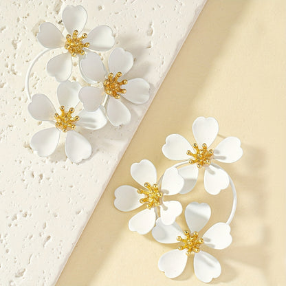Fashion Personality Retro Flower Earrings For Women