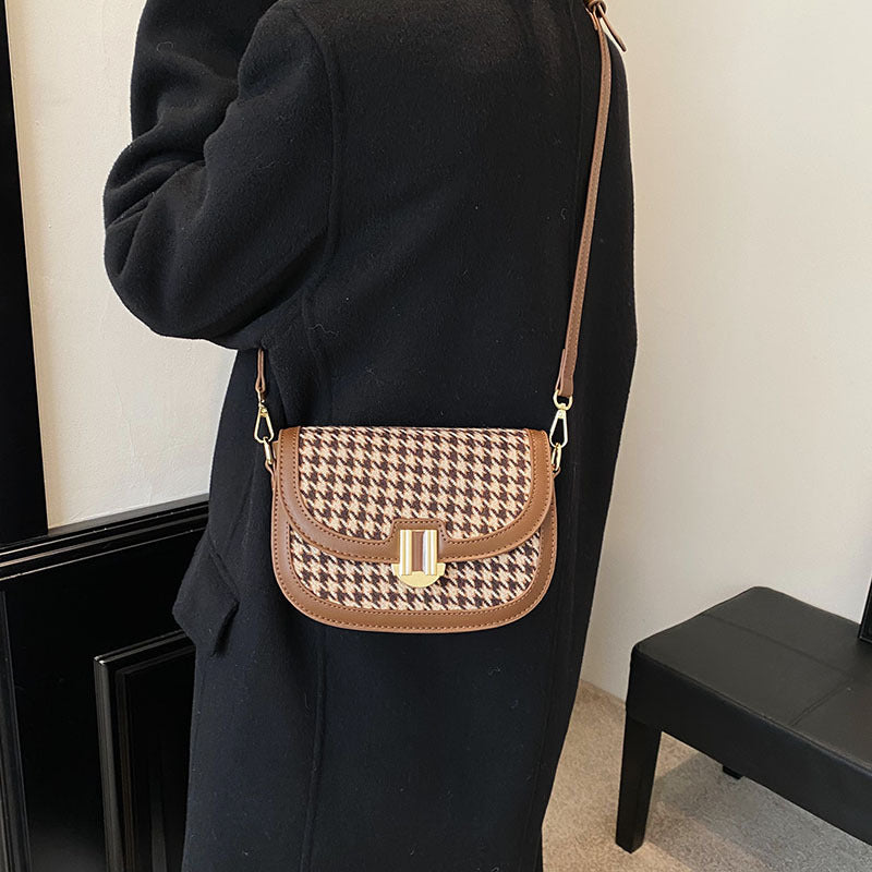 One Shoulder Bag Female Texture Cross-body Semi-round Saddle Bag