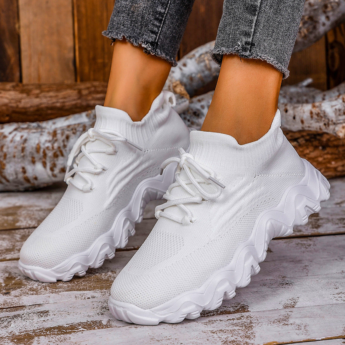Women’s Lace-Up Mesh Sneakers – Lightweight Running Shoes Lace-up Sneakers | Ectron Online
