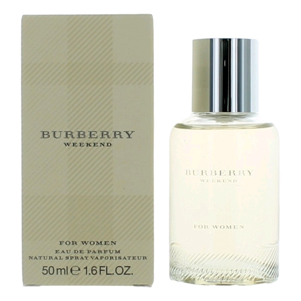 Burberry Weekend EDP spray for women: clear bottle with silver cap and box