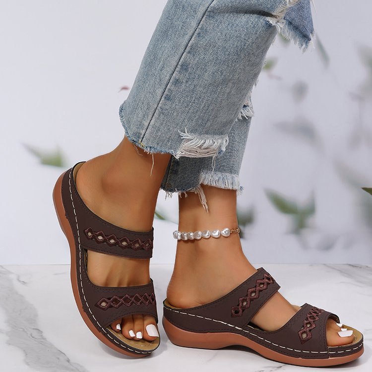 New One-word Slippers For Women Spring New Muffin Platform Slippers New One-word Slippers For Women Spring N | Ectron Online