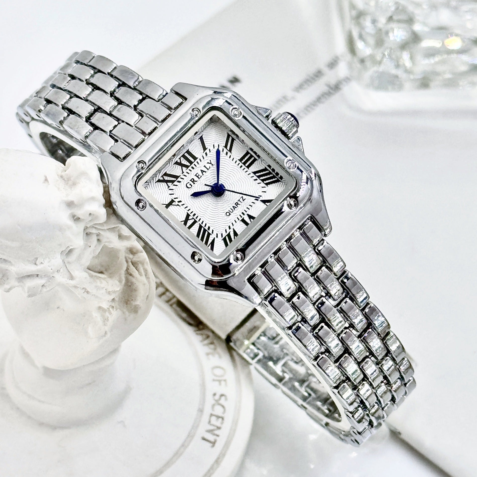 Retro Square Waterproof Diamond Watch Classic Retro Square Waterproof Women's | Ectron Online