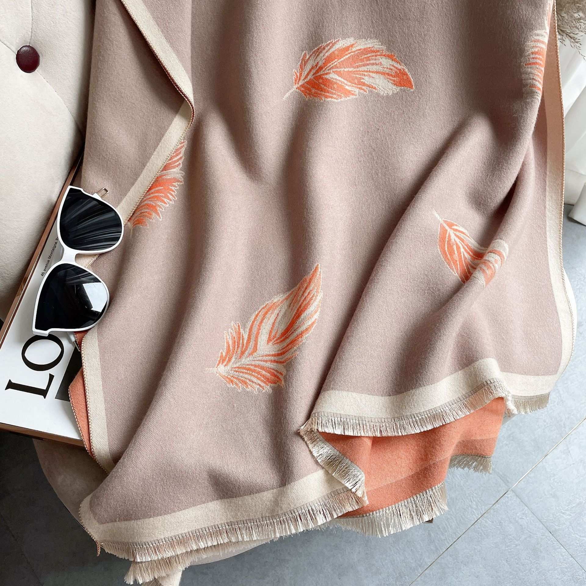 Cashmere-Like Short Tassel Shawl - Warm & Cozy .Cashmere-like Short Beard Tassel Thickened Warm Shawl Scarf | Ectron Online