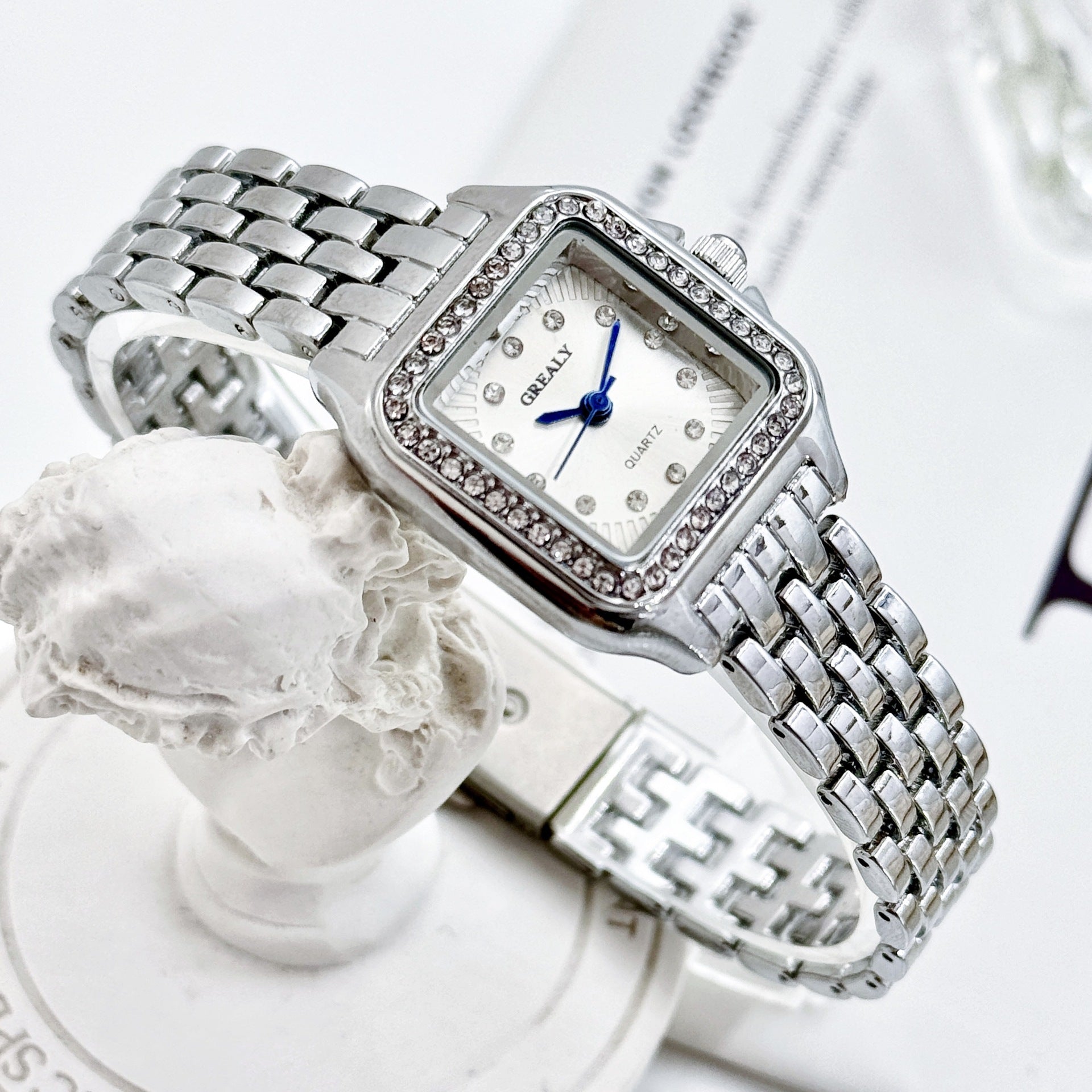 Retro Square Waterproof Diamond Watch Classic Retro Square Waterproof Women's | Ectron Online