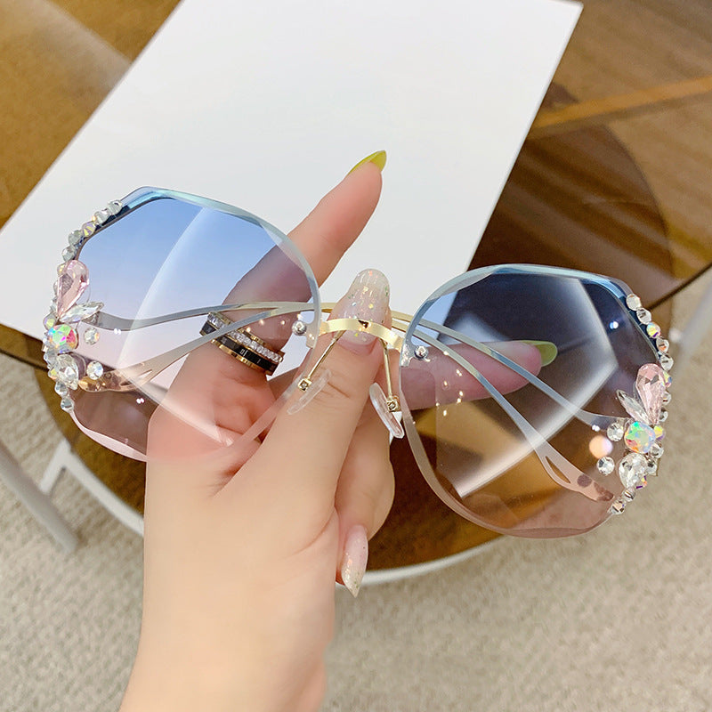 Cut Edge Diamond Sunglasses: Unique Design Sunglasses | Ectron Online