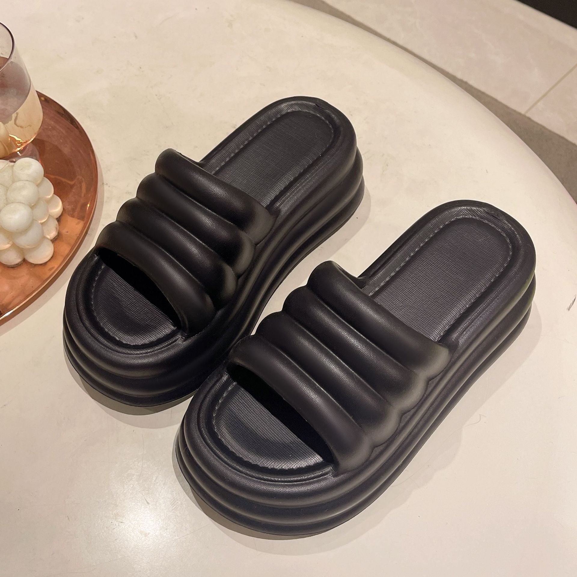 Outdoor Wear Deodorant Cross-border Hot Sale EVA Thick Bottom Wear-resistant Indoor Slippers Outdoor Wear Deodorant Cross-border Hot | Ectron Online