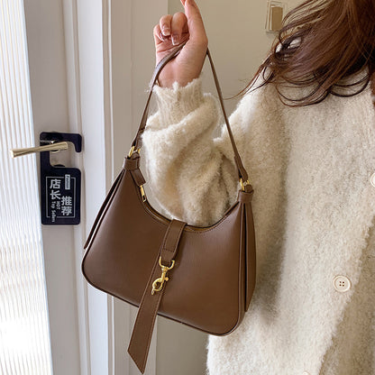 can you wear a crossbody bag on one shoulder