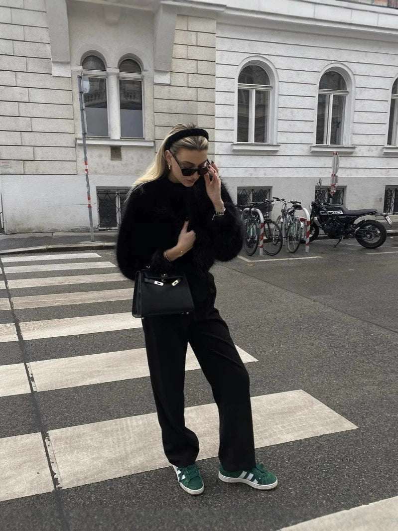 Women's Round Neck Long Sleeve Faux Fur Coat