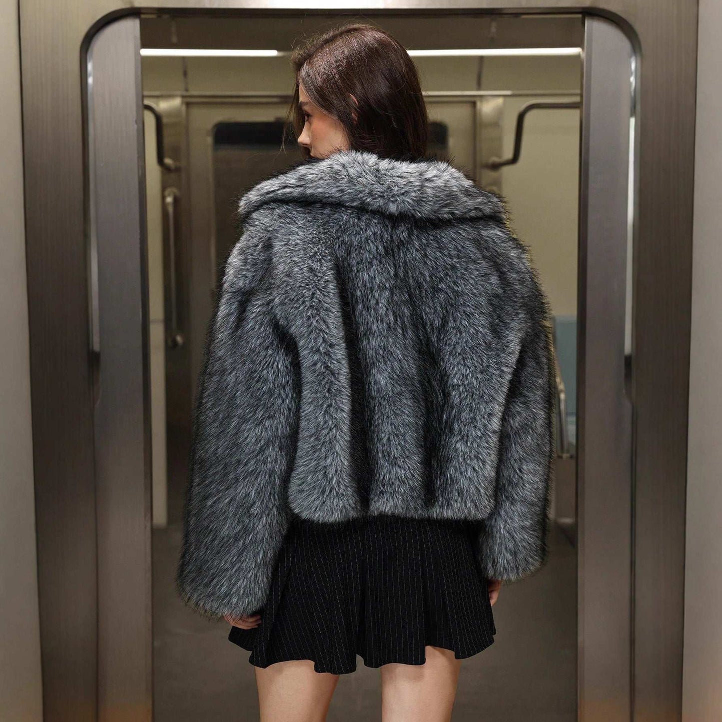 Women's Casual Versatile Collared Warm Fur Jacket