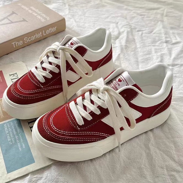Women’s Fashion Platform Retro Board Shoes – Easy to Match