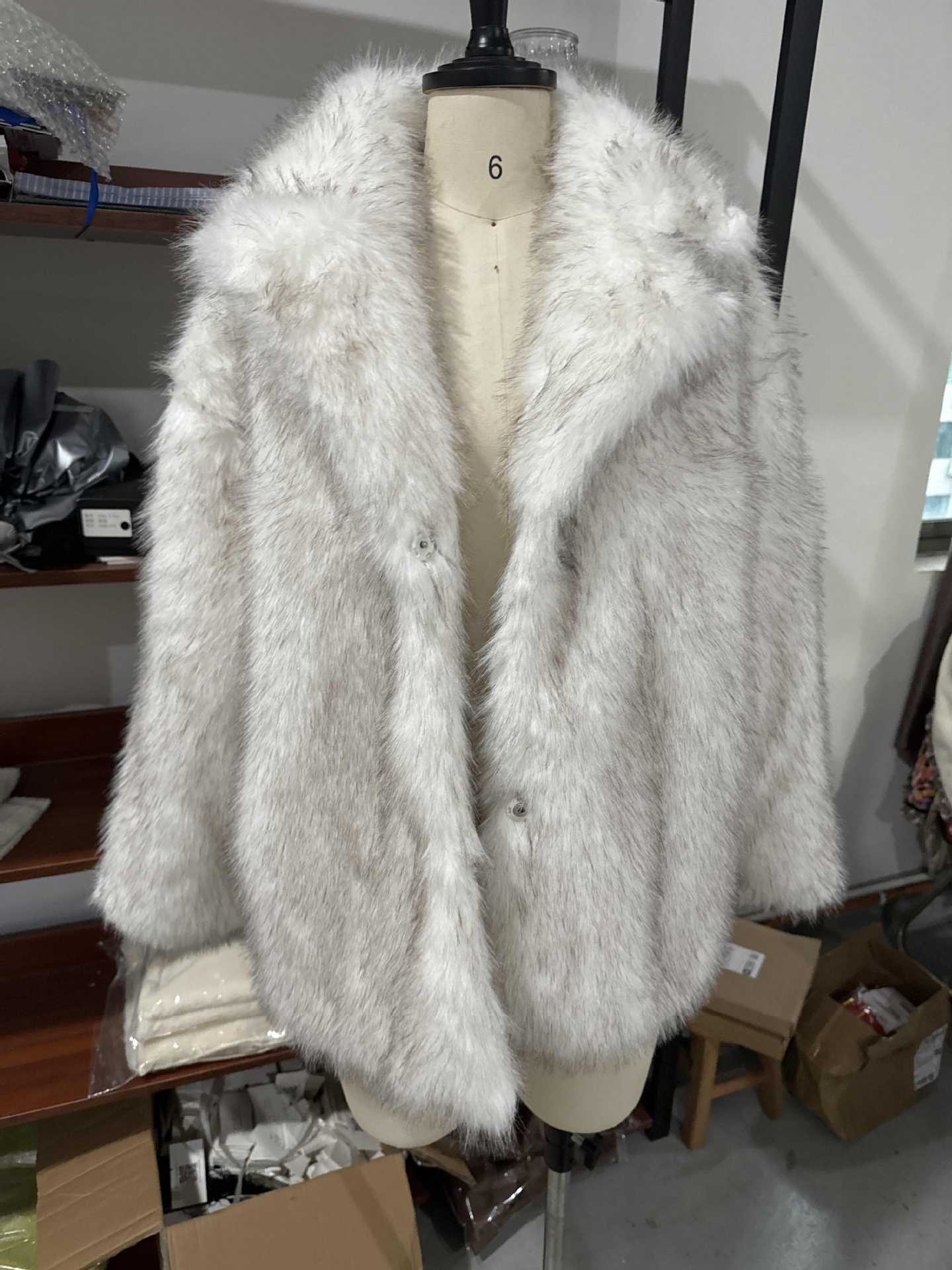 Ladies' Furry Lapel Jacket - Long Sleeve Casual Warm Coat Lapel Long Sleeve Furry Fur Clothing Com | Ectron Online