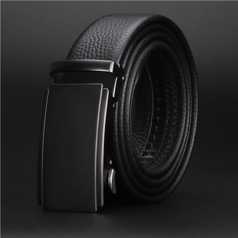 Men’s business casual automatic belt with black leather strap and brushed silver buckle front view