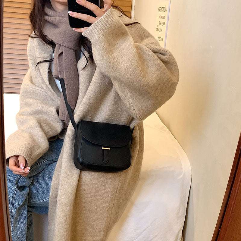 Retro Fashion Clamshell Simple Crossbody Bag Retro Fashion Clamshell Simple Crossbody | Ectron Online