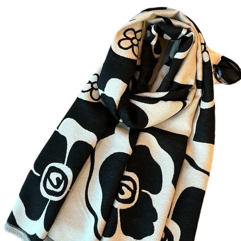 High-Grade Black & White Versatile Scarf | Warm Shawl for Summer A/C