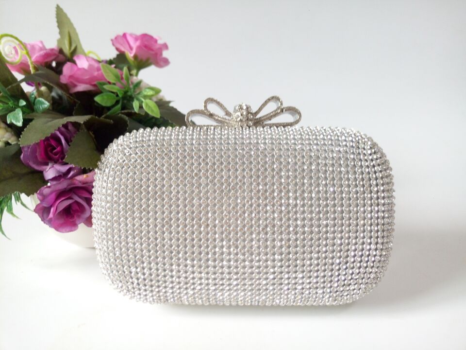 Women's Diamond Chain Evening Bag Ladies Diamond Chain Banquet Clutch Even | Ectron Online
