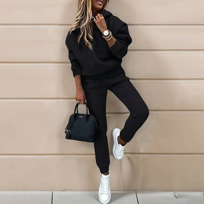 Two-piece casual tracksuit for women, black hooded sweatshirt and slim jogger pants