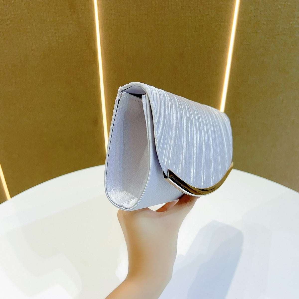 Banquet Clutch Crossbody Women's Chain Bag