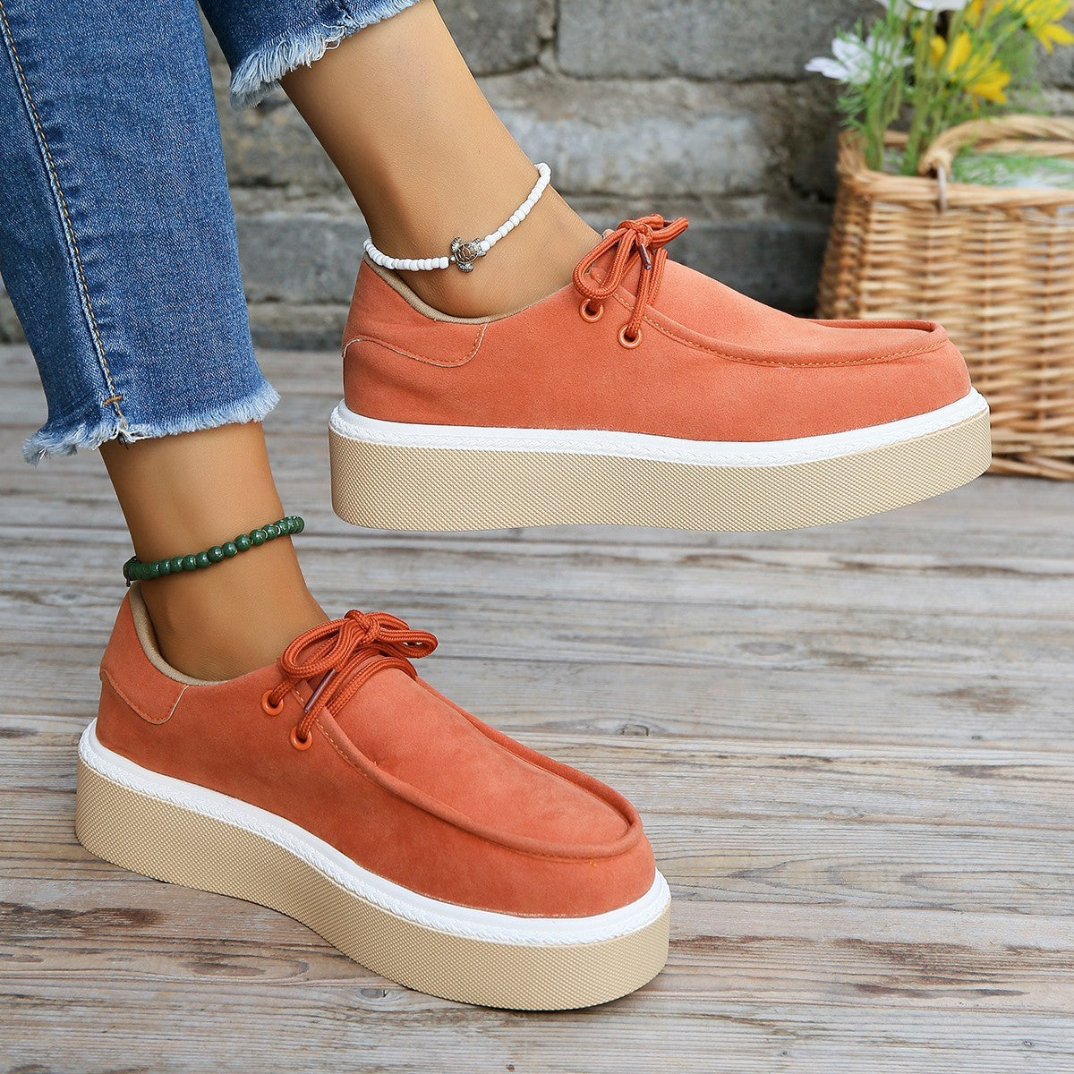 Women's Fashionable Retro Round Toe Lace-up Platform Board Shoes