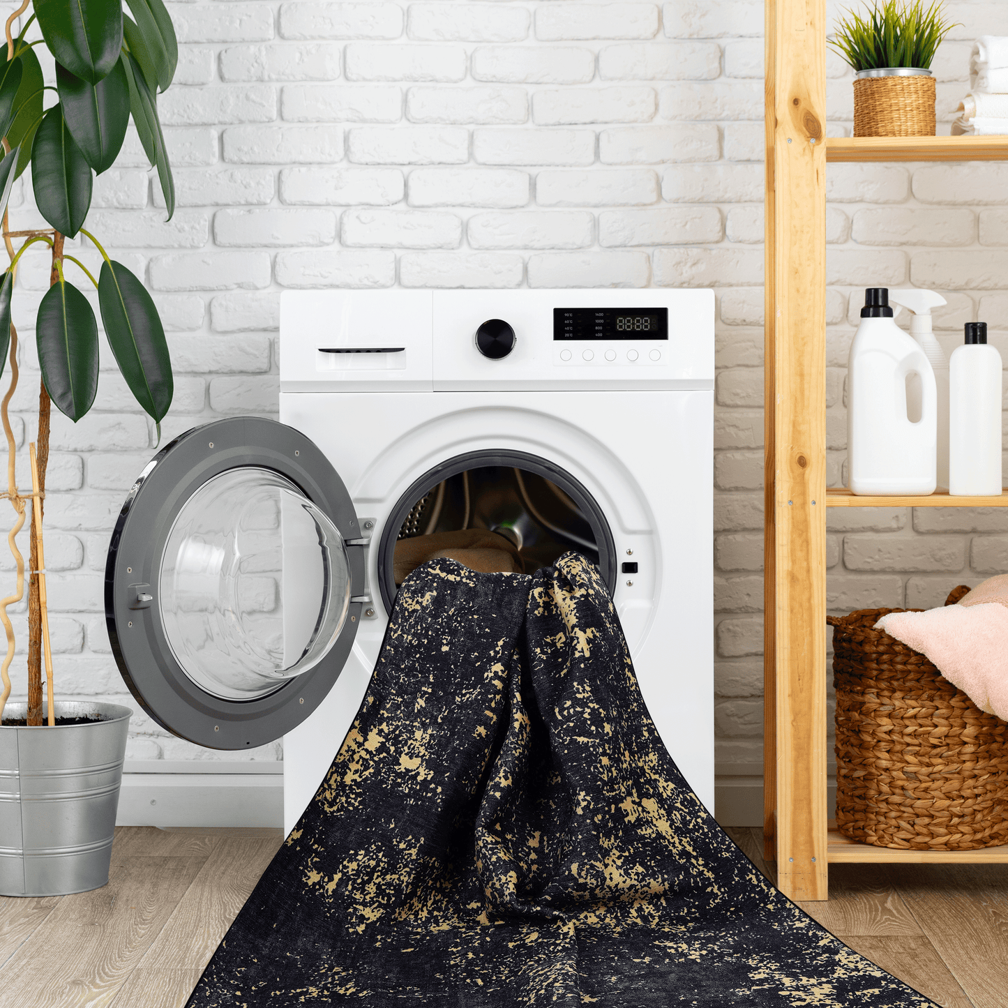 Maval Washable Runner Rug - Black and Gold (2'6'' x 10')