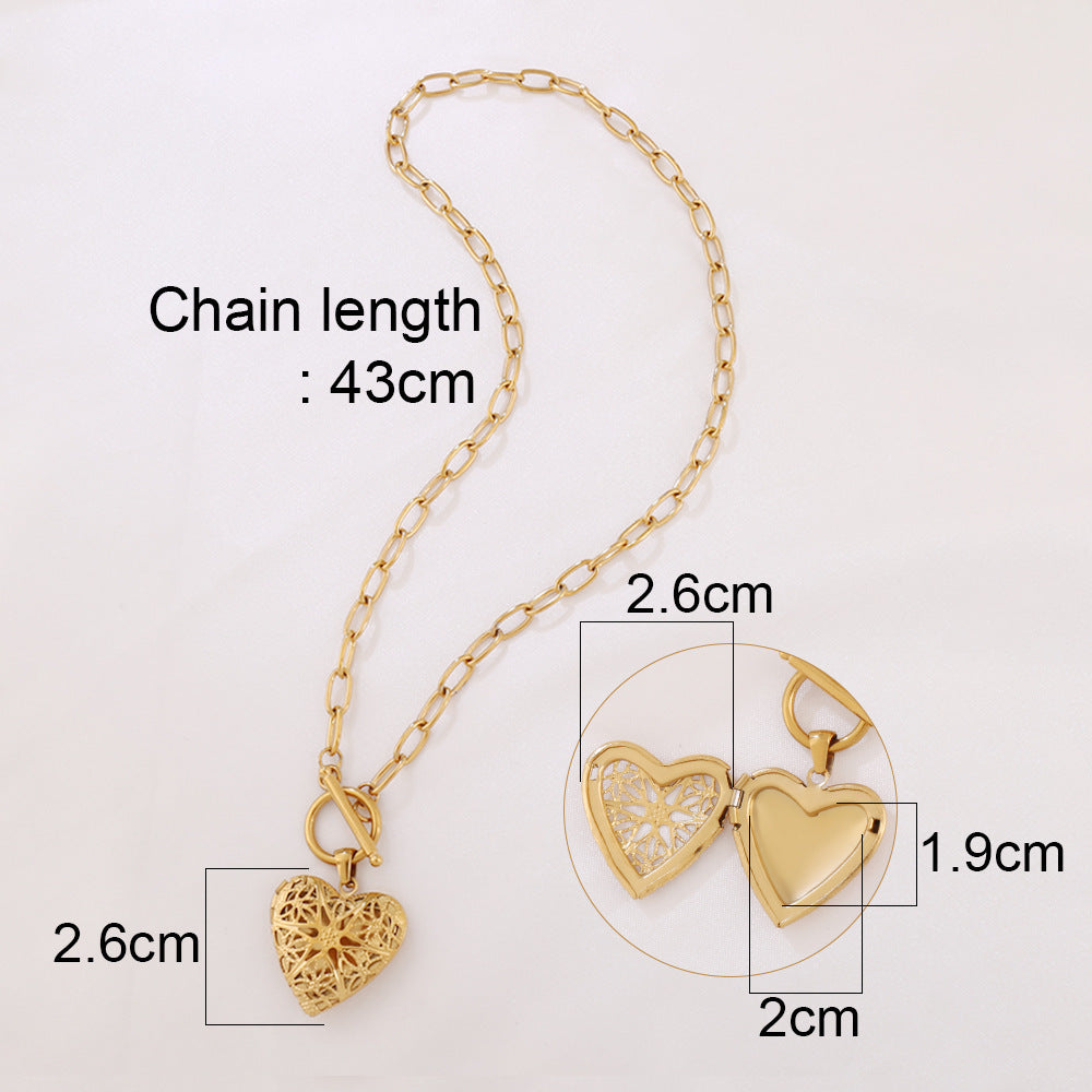 Stainless Steel Open Hollow Pattern Heart-shaped Photo Frame Photo Box Necklace