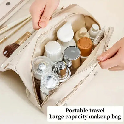 Pearl Portable Cosmetic Bag with Hook Women'S Pearl Portable Cosmetic Bag, Bus | Ectron Online