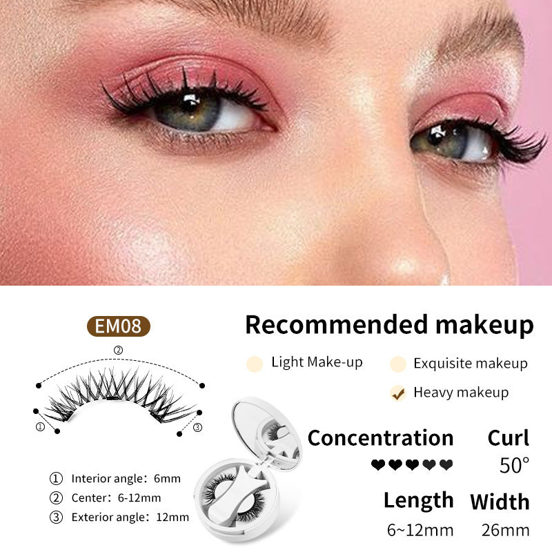 Magnetic false eyelashes EM08 style with open applicator case and two lash strips