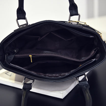 shoulder bag trendy